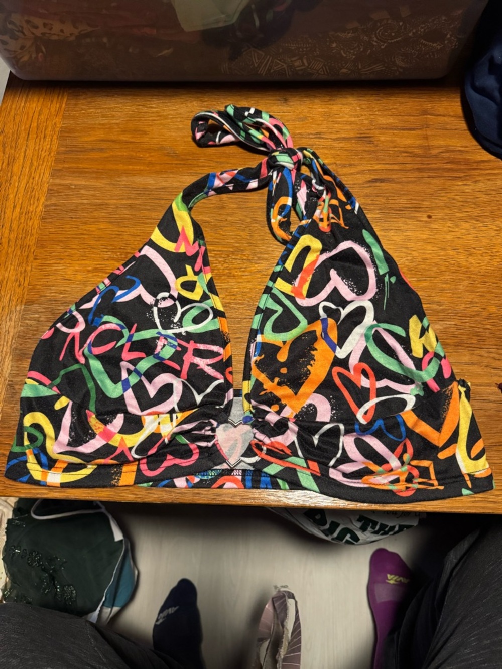SHEIN Multicolor Graffiti Heart Halter Top/Bralette - Tie-neck Style 🥳♥️🧡💚💛💃🏼